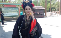 俄罗斯女人Z0ZOZO